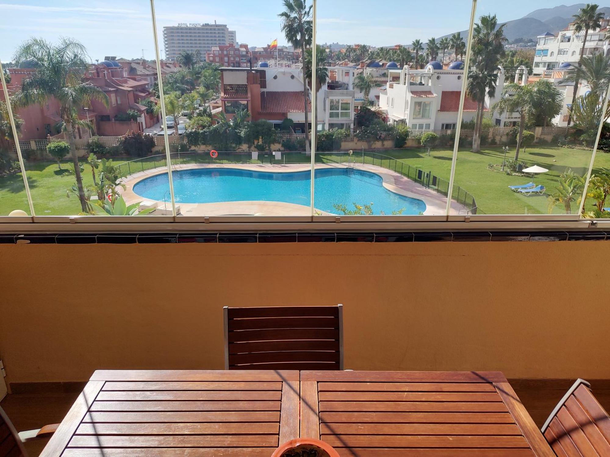 Exclusive Alamos Beach ตอร์เรโมลิโนส ภายนอก รูปภาพ